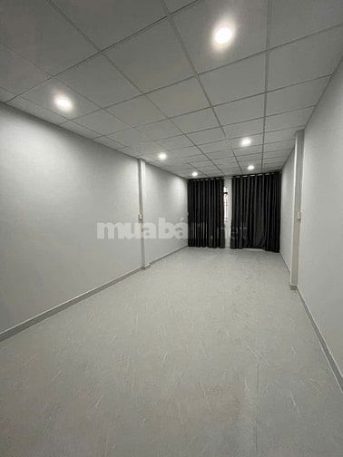 Nhà 1/ sau MT Nguyễn Duy Dương.DT 3.4mx12,5m.NH 3,6.Giá 6.75 tỷ. T+L