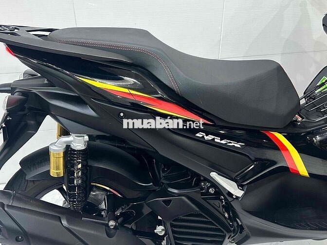 Yamaha NVX V2