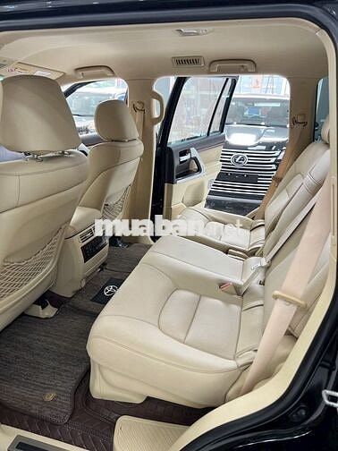 Toyota Land Cruiser LC200 2016 Đen
