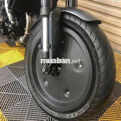 Husqvarna Svartpilen 200 2022 HCM. Husqvarna 200