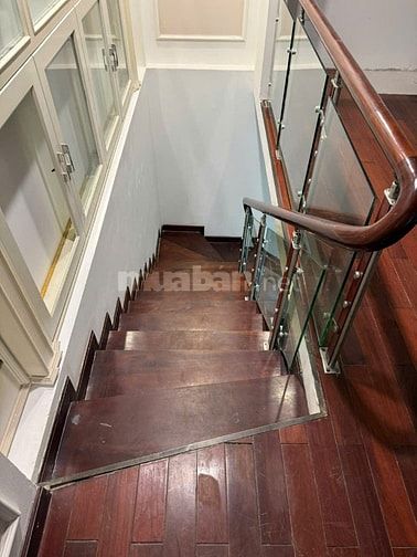 Cho Thuê Lô Góc MP. Thụy Khuê DT 62m2 x 4 TẦNG MT  5,5m