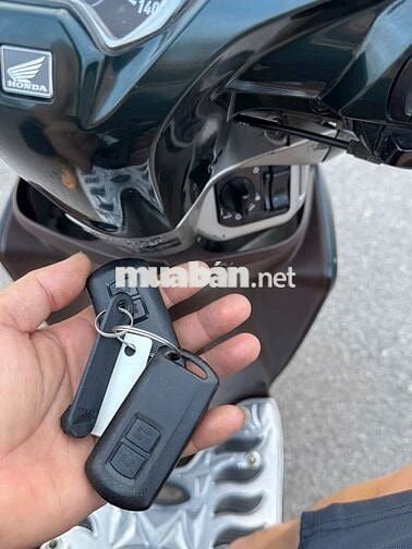 Honda Vision 2019 Xanh rêu Smartkey