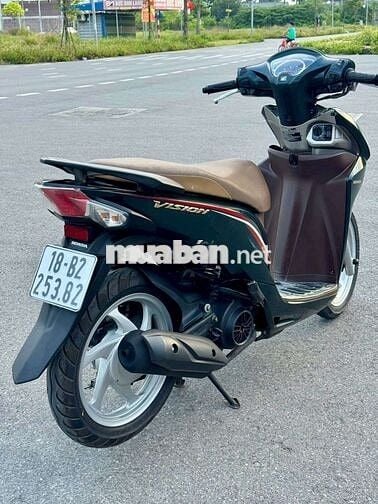 Honda Vision 2019 Xanh rêu Smartkey