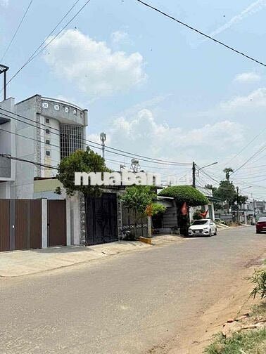 chính chủ cần bán đất thổ cư hẻm 117 mạc đĩnh chi phường bmt