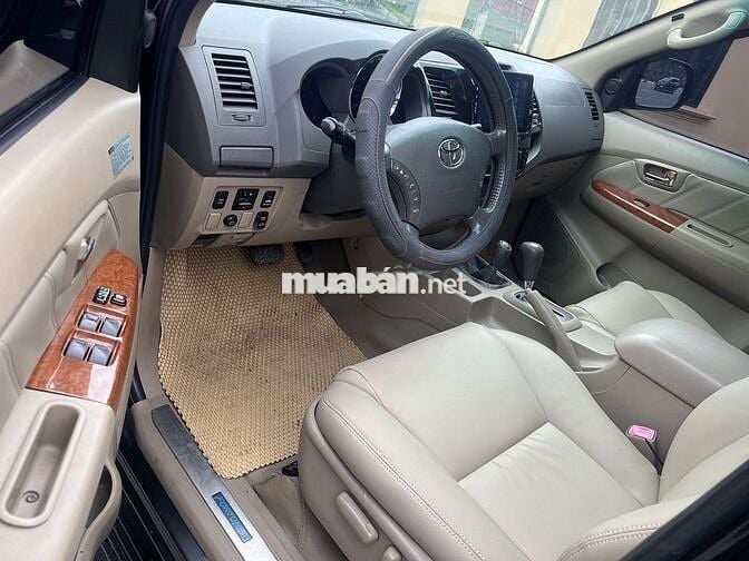 Toyota Fortuner V 2009 17 vạn