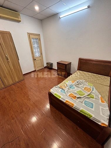 Chính chủ cho thuê nha ngõ 19 Lac Trung