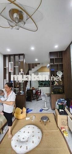 Nhà Ngay TĐC Thạch Bàn – Ngõ Riêng 2 Nhà Ko Đối Cửa – Nhỉnh 6 tỷ