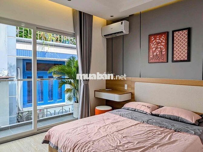 BÁN NHÀ PHÚ NHUẬN • 4 Phòng Ngủ lớn • BAN CÔNG BBQ • 4 TẦNG  • 7,9TỶ
