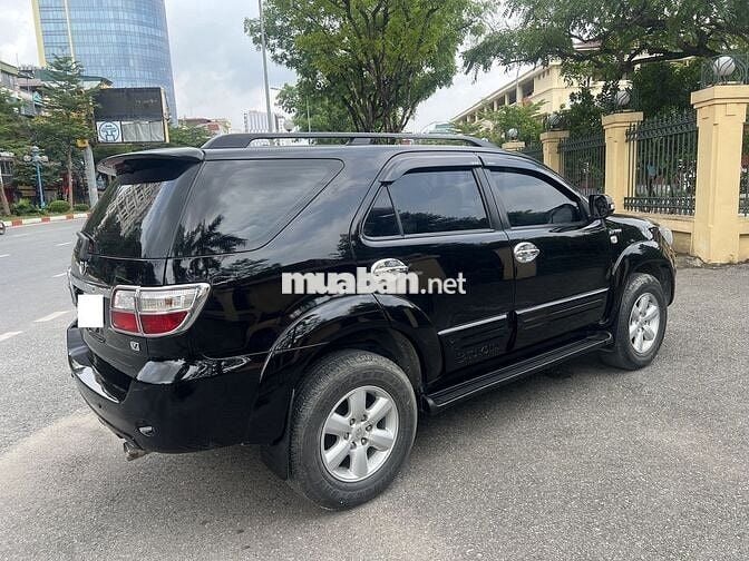 Toyota Fortuner V 2009 17 vạn