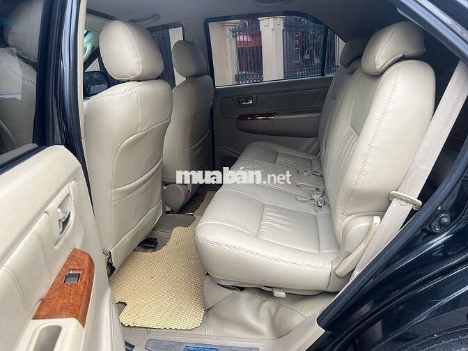 Toyota Fortuner V 2009 17 vạn