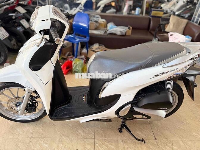 Honda SH Mode Trắng