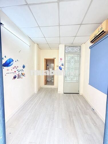 BÁN NHÀ HUỲNH VĂN BÁNH PHÚ NHUẬN