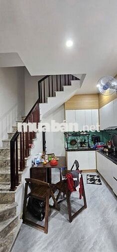 Nhà Ngay TĐC Thạch Bàn – Ngõ Riêng 2 Nhà Ko Đối Cửa – Nhỉnh 6 tỷ