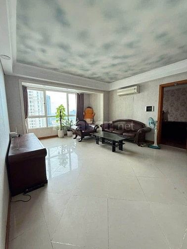 Cho thuê căn hộ 2PN The Manor 98m giá 22 triệu hồ bơi miễn phí