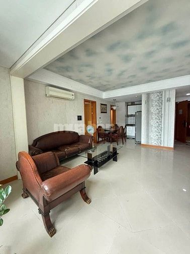 Cho thuê căn hộ 2PN The Manor 98m giá 22 triệu hồ bơi miễn phí