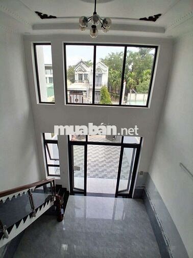 nhà Chính chủ , 1 Trệt  1 Lầu.  hoàn công 5X22 Thổ Cư hết.  