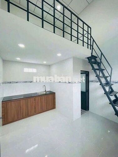 Bán gấp nhà 1 trệt 1 lầu + 5 phòng trọ HXH đang cho thuê 1tr6/phòng