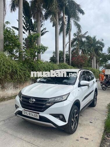 Toyota Rush 2019 Trắng 7 chỗ