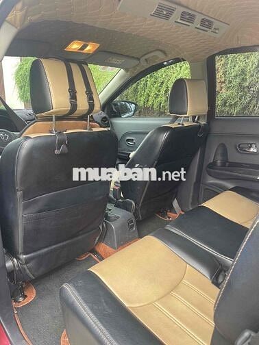 Toyota Rush 2019 Trắng 7 chỗ