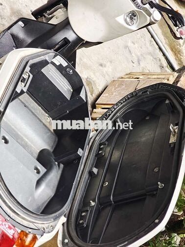 Yamaha Vox 50cc Trắng