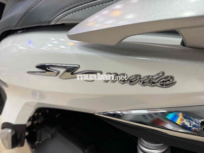 Honda SH Mode 2024 Trắng 4000km