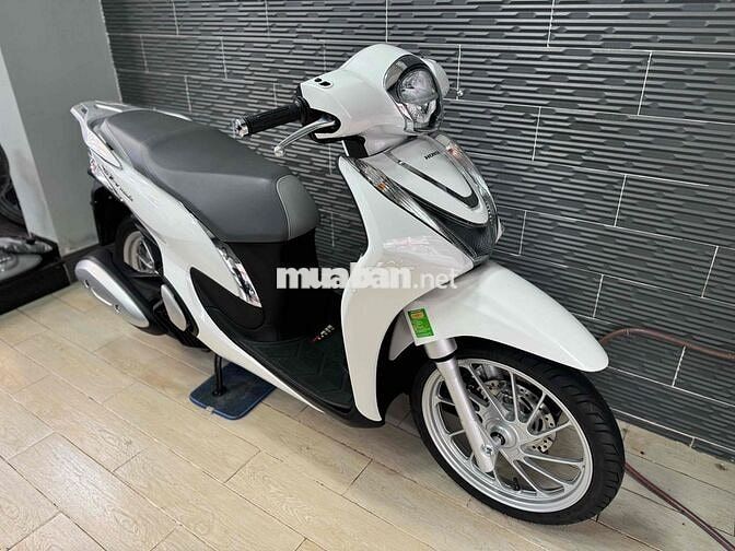 Honda SH Mode 2024 Trắng 4000km