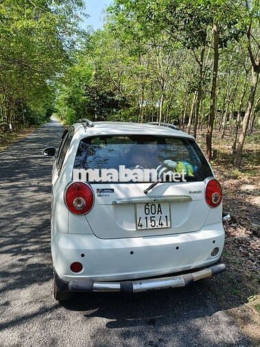 Chevrolet Spark AT 2010 Trắng