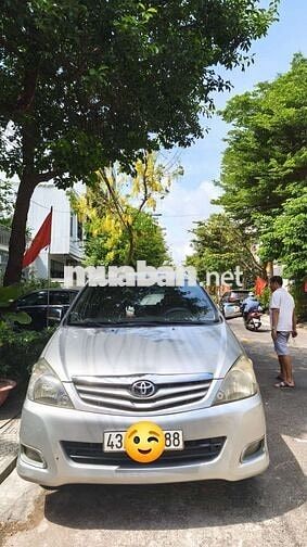 Toyota Innova 2010 Bạc 140.000km