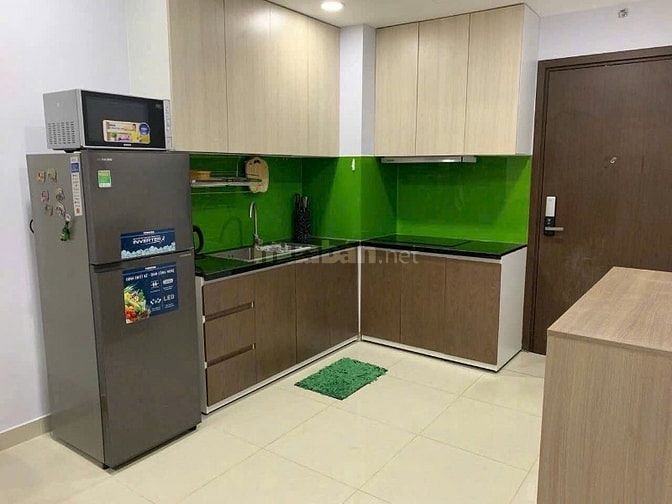 Cho thuê căn  2p ngủ  C/c Hoa sen- Lạc Long Quân giá 11tr/th