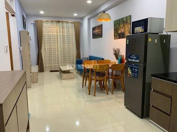 Cho thuê căn  2p ngủ  C/c Hoa sen- Lạc Long Quân giá 11tr/th
