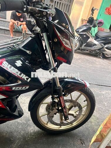 Suzuki Raider 2015 Đen BSTP chính chủ