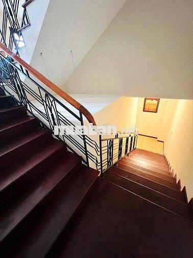 CHO THUÊ BIỆT THỰ NAM LONG QUẬN 7, 6PN NTCB 40 TRIỆU/ THÁNG