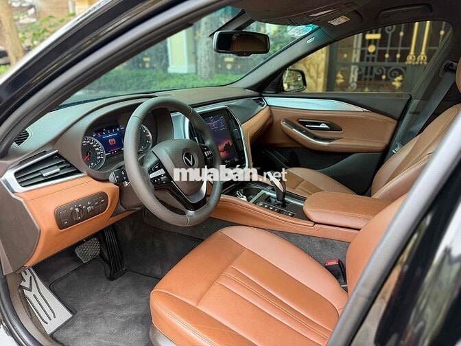 VinFast Lux A2.0 Pre 2022 Đen 40000 km
