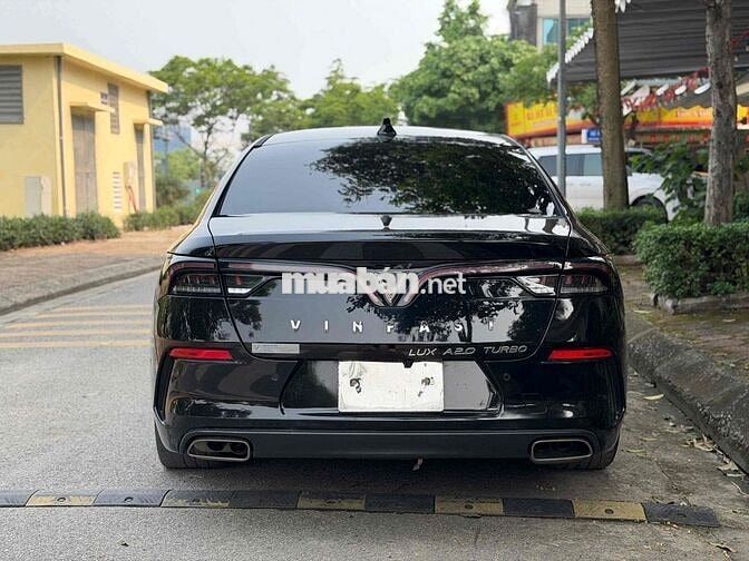 VinFast Lux A2.0 Pre 2022 Đen 40000 km