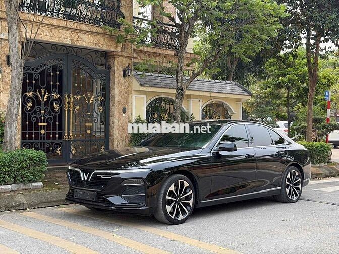 VinFast Lux A2.0 Pre 2022 Đen 40000 km