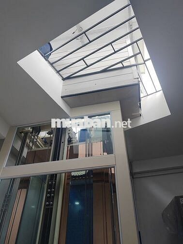 Nhà hẻm xe hơi Nguyễn Thái Sơn Gò Vấp, 285m2, 12 phòng cho thuê 