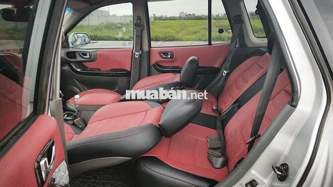 Hyundai SantaFe Gold 7 chỗ số tự động máy dầu