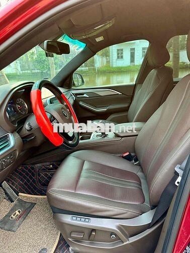 VinFast Lux SA Base 2021 Đỏ 45000 km