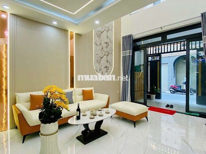CHO THUÊ NHÀ KHU ĐỒNG BỘ FULL NỘI THẤT 5PN 6WC HẺM 497 PHẠM VĂN CHIÊU