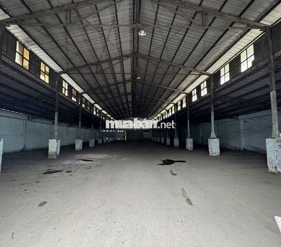 CHO THUÊ KHO 1300M2 ĐƯỜNG CON40F HUỲNH TẤN PHÁT KẾ KCN TÂN TẬN QUẬN 7