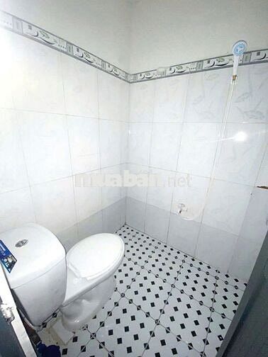 Phòng Mới Xây Gác Đúc Chỉ 5 Phút Ra Phạm Văn Đồng