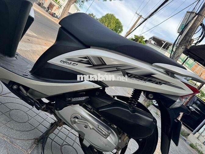 vision một chủ từ mới. chính chủ. sơn zin 100%