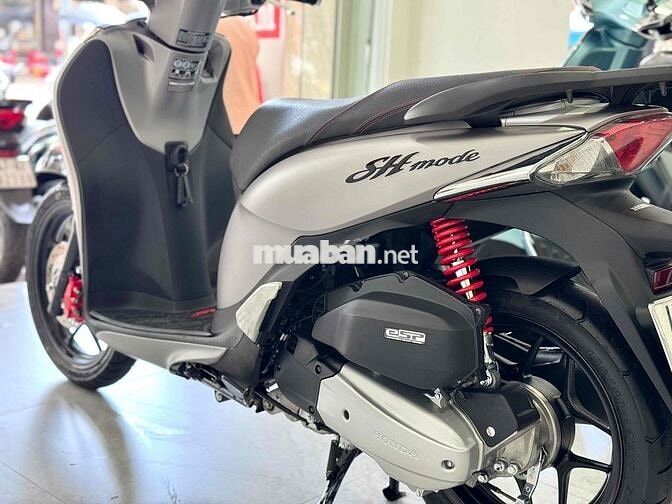 Honda SH Mode Bạc đen