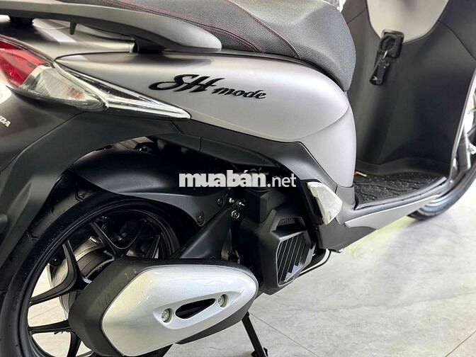 Honda SH Mode Bạc đen