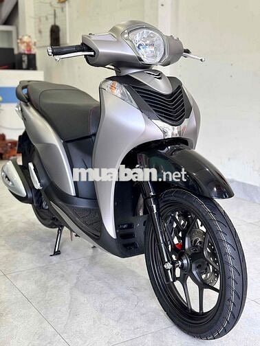 Honda SH Mode Bạc đen