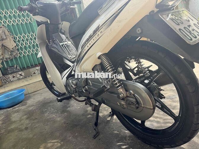 Yamaha Sirius màu Trắng đã sử dụng
