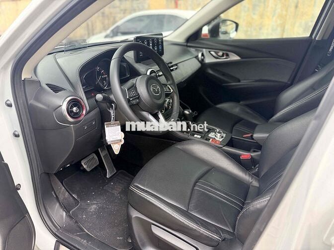 Mazda CX-3 Luxury 2021. chất xe còn rất đẹp
