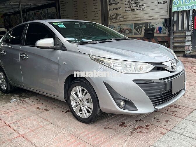 Toyota Vios E model 2020 số sàn màu bạc