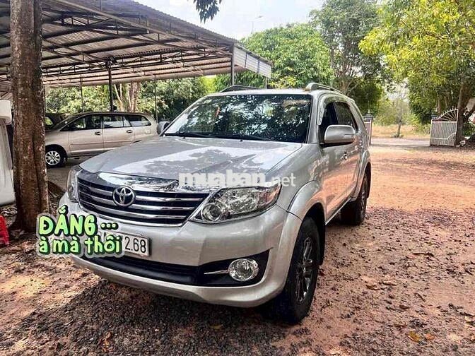 Toyota Fortuner 2016 2.7AT Bạc