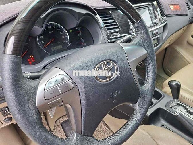 Toyota Fortuner 2016 2.7AT Bạc